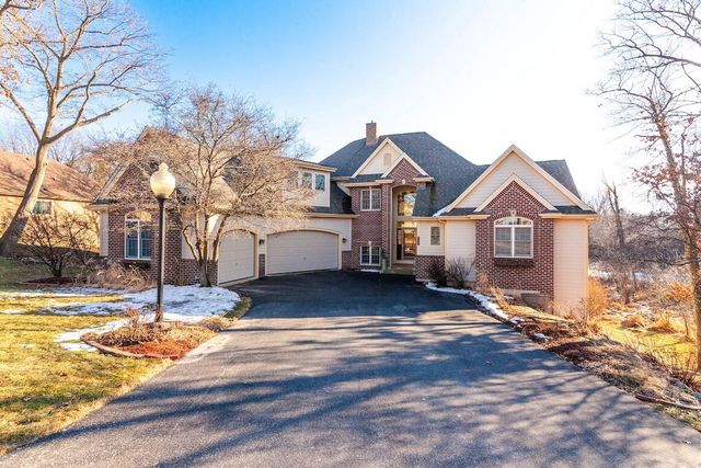 743 Royal Troon COURT, Oconomowoc, WI 53066