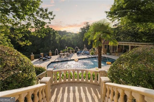 4338 Harris Trail NW, Atlanta, GA 30327