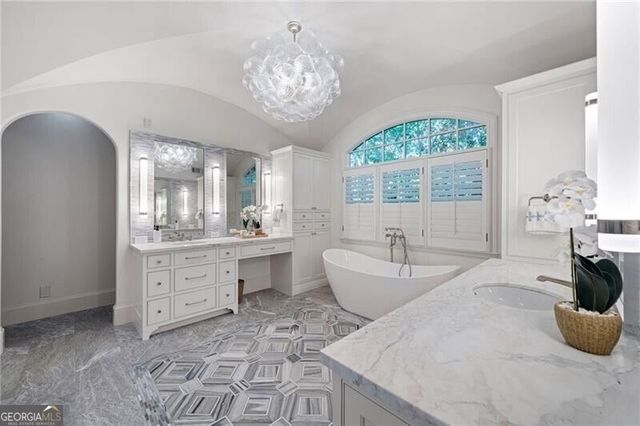 4338 Harris Trail NW, Atlanta, GA 30327