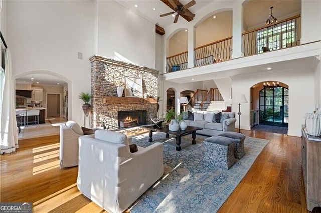 4338 Harris Trail NW, Atlanta, GA 30327