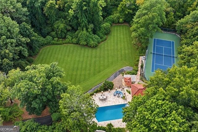 4338 Harris Trail NW, Atlanta, GA 30327