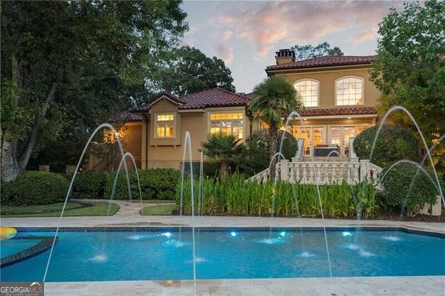 4338 Harris Trail NW, Atlanta, GA 30327