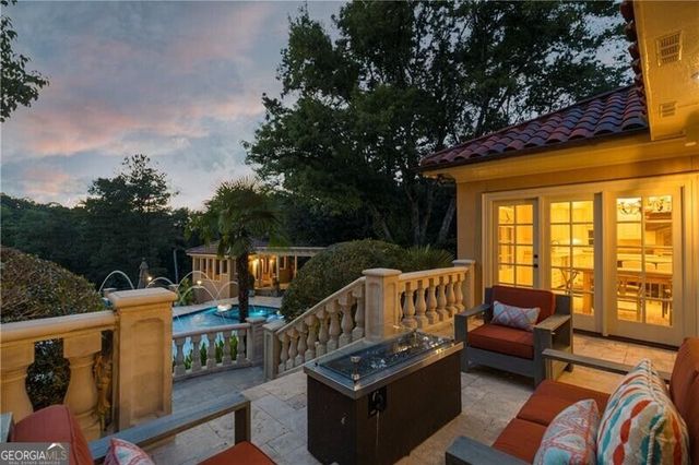 4338 Harris Trail NW, Atlanta, GA 30327