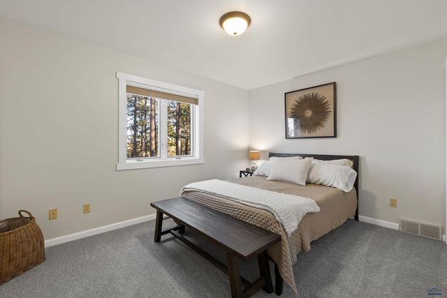 23590 WILDERNESS CANYON RD, Rapid City, SD 57702