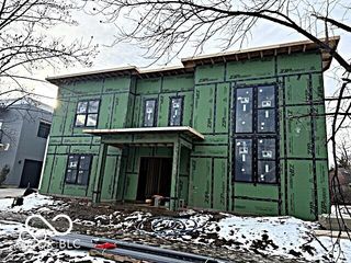 2620 Broadway Street, Indianapolis, IN 46205