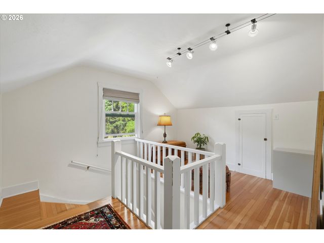 600 E 19TH St, Vancouver, WA 98663