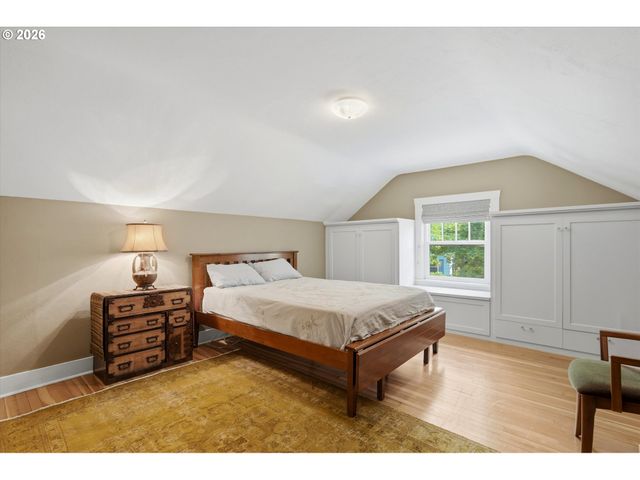 600 E 19TH St, Vancouver, WA 98663