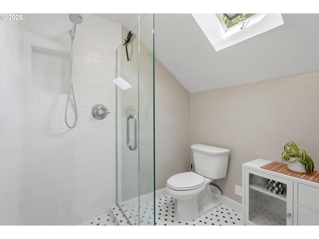 600 E 19TH St, Vancouver, WA 98663