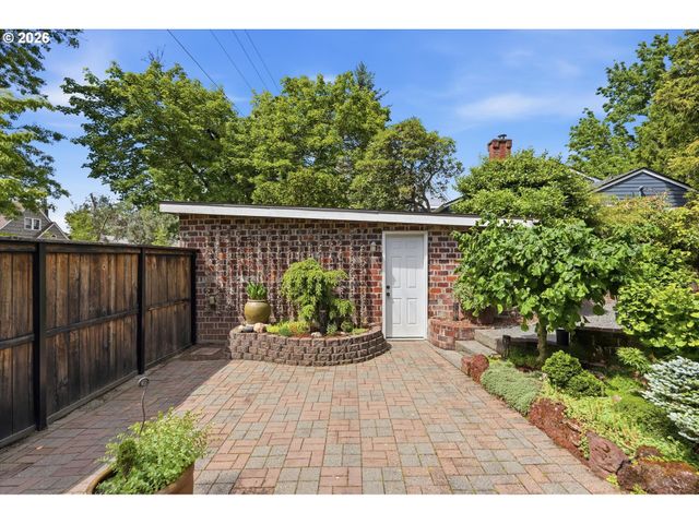 600 E 19TH St, Vancouver, WA 98663