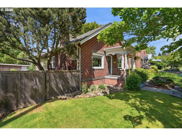 600 E 19TH St, Vancouver, WA 98663