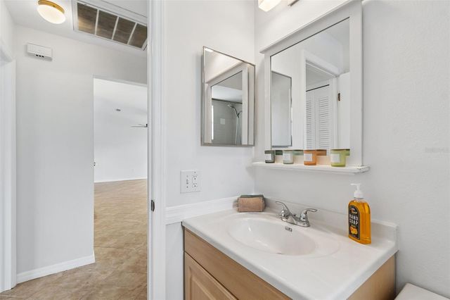 8272 DENISE DRIVE E, Seminole, FL 33777