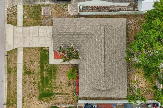 8272 DENISE DRIVE E, Seminole, FL 33777