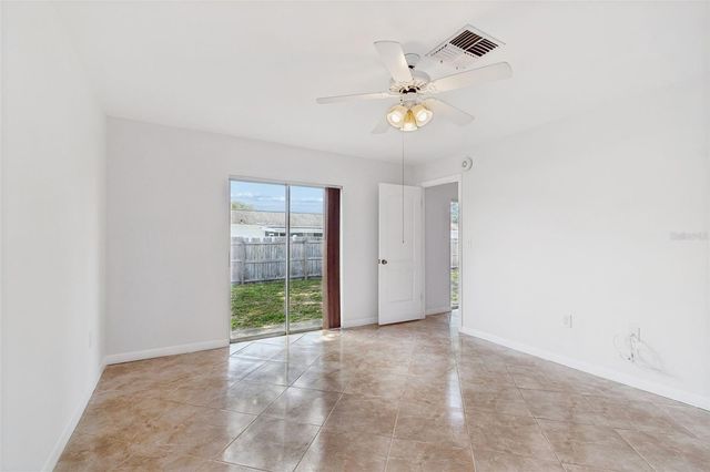 8272 DENISE DRIVE E, Seminole, FL 33777