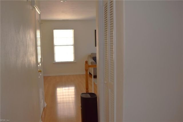 1125 Lady Ashley DR, Chesapeake, VA 23320