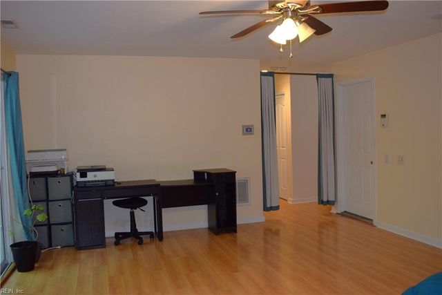 1125 Lady Ashley DR, Chesapeake, VA 23320