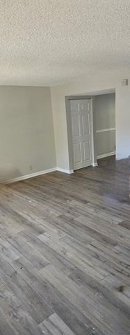 5515 Country Dr Apt 29, Nashville, TN 37211