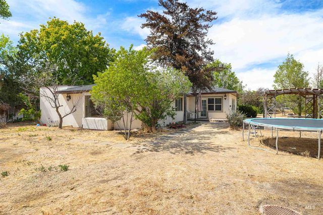 2176 Addison Ave E, Twin Falls, ID 83301