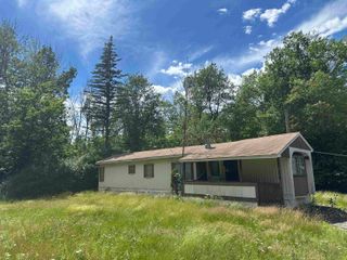 369 Manning Hill Road, Winchester, NH 03470
