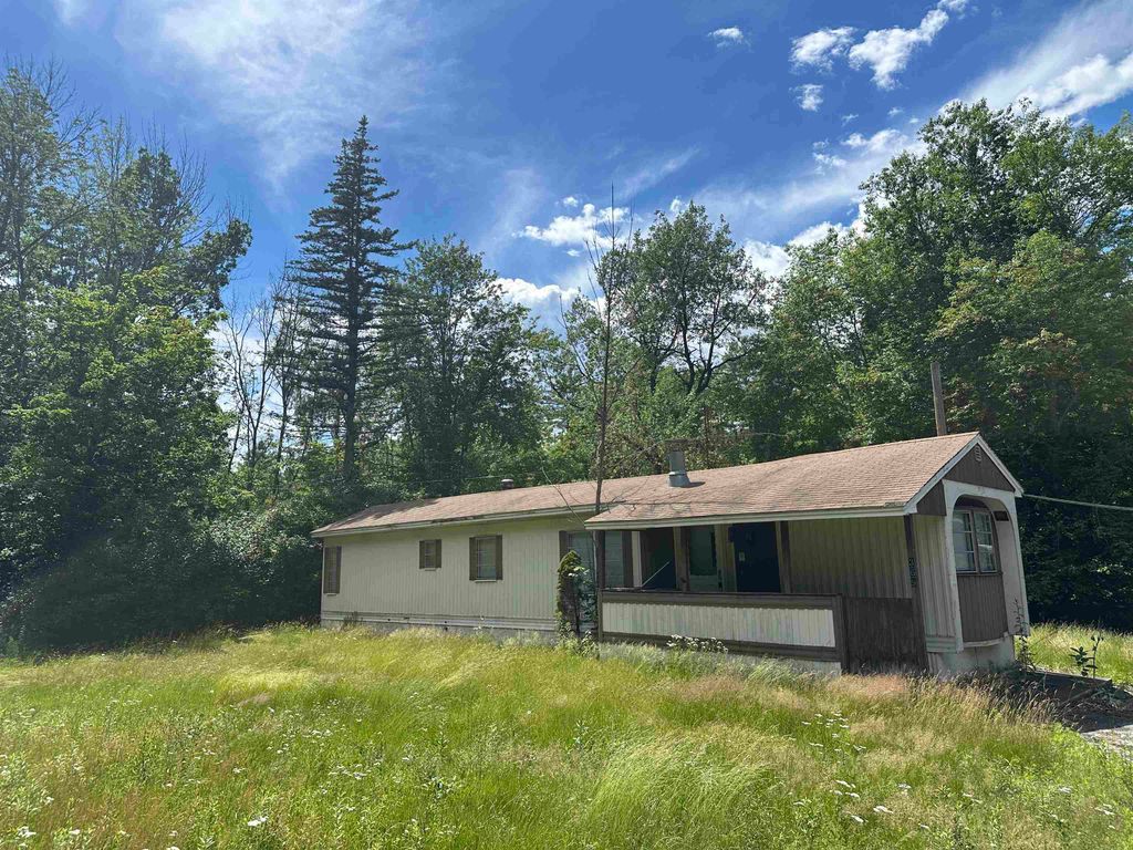369 Manning Hill Road, Winchester, NH 03470