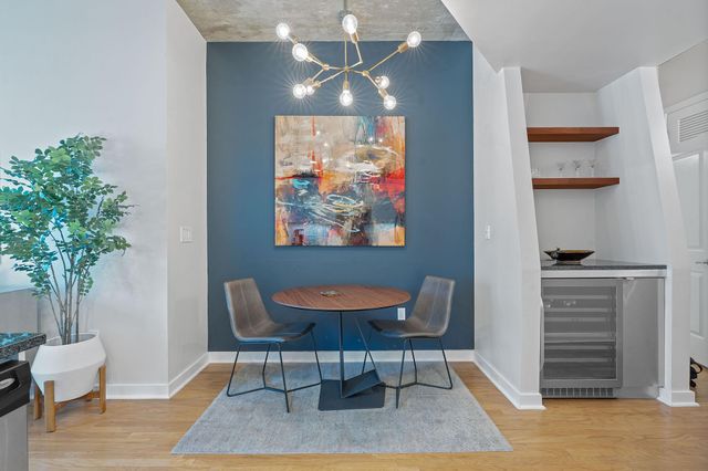 360 Nueces ST 1007, Austin, TX 78701