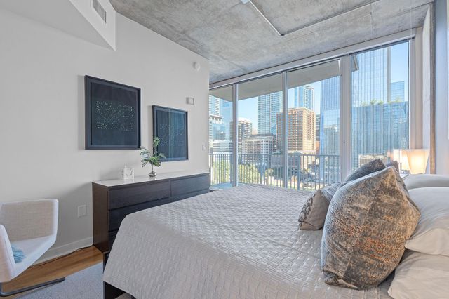 360 Nueces ST 1007, Austin, TX 78701