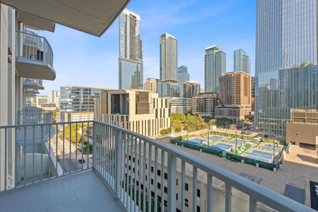 360 Nueces ST 1007, Austin, TX 78701