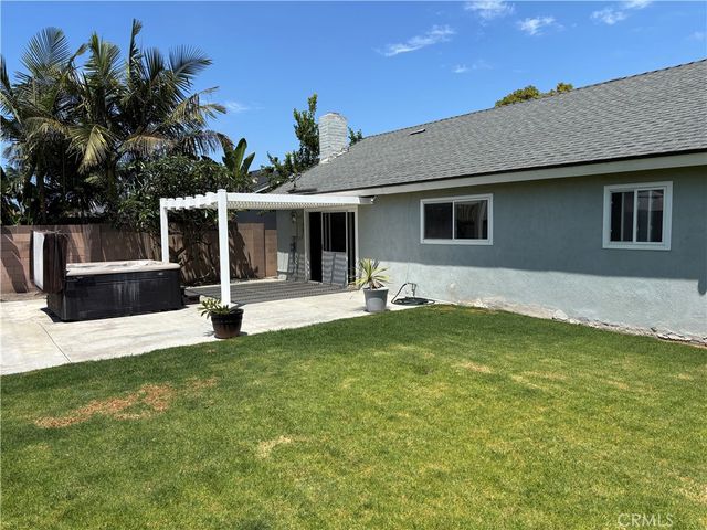 6562 Corrine, Huntington Beach, CA 92647