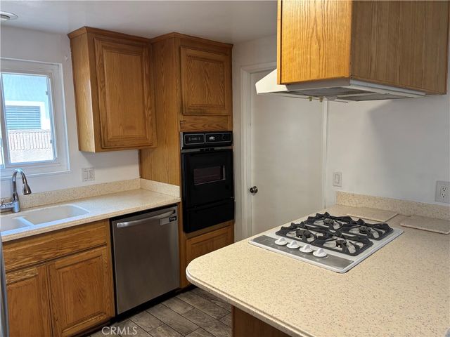 6562 Corrine, Huntington Beach, CA 92647