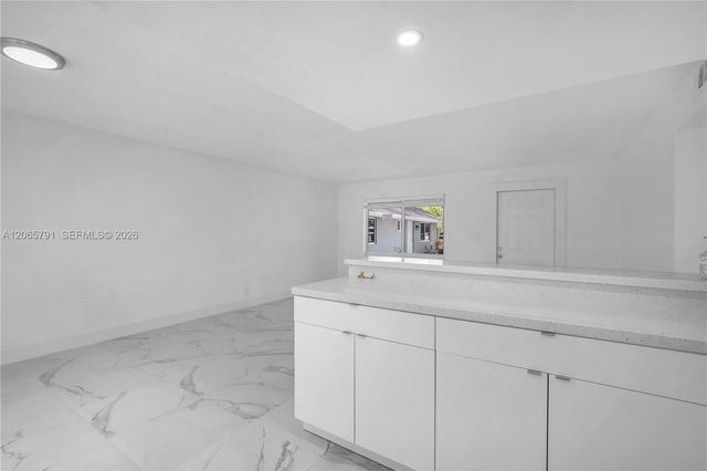 414 SE 14th Street 3, Fort Lauderdale, FL 33316