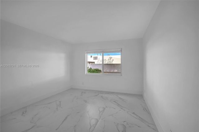414 SE 14th Street 3, Fort Lauderdale, FL 33316