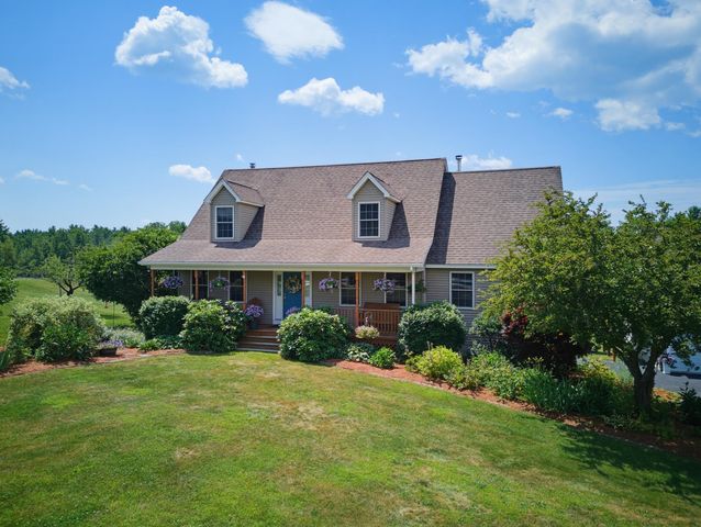 50 Range Road, Pittsfield, NH 03263
