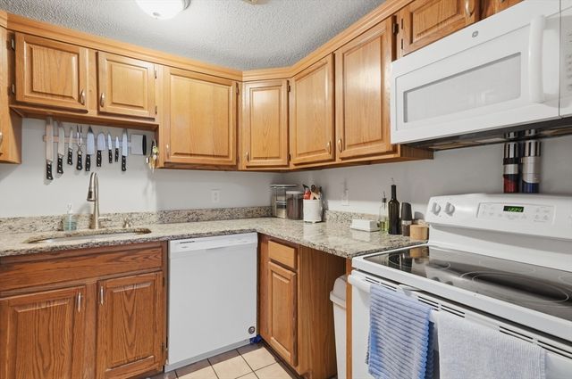 219 Central Street 3E, Lowell, MA 01852