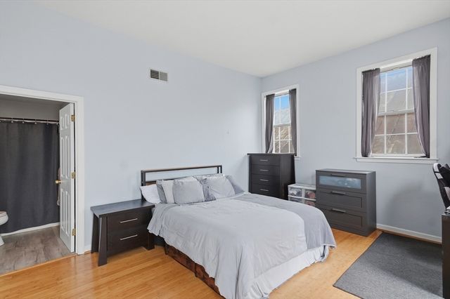 219 Central Street 3E, Lowell, MA 01852