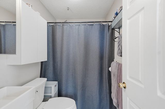 219 Central Street 3E, Lowell, MA 01852