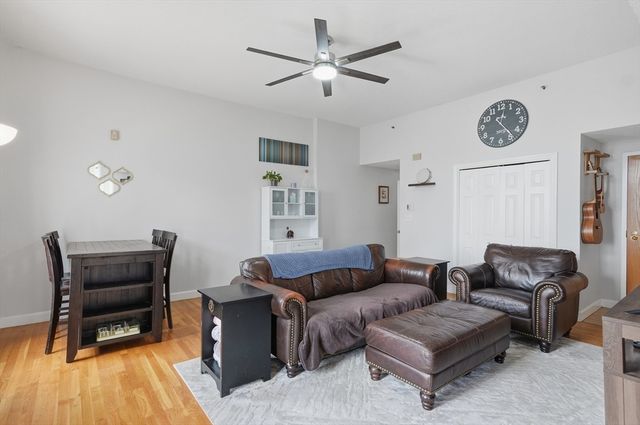 219 Central Street 3E, Lowell, MA 01852