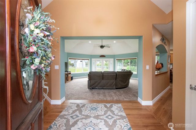 21 Donaper Road, Sequim, WA 98382