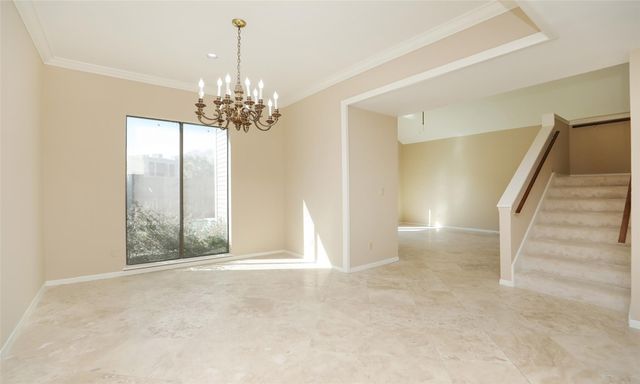 6000 Sugar Hill Drive 9, Houston, TX 77057