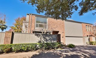 6000 Sugar Hill Drive 9, Houston, TX 77057