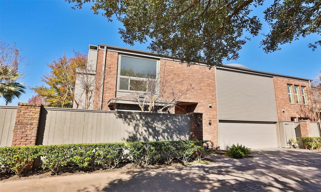 6000 Sugar Hill Drive 9, Houston, TX 77057