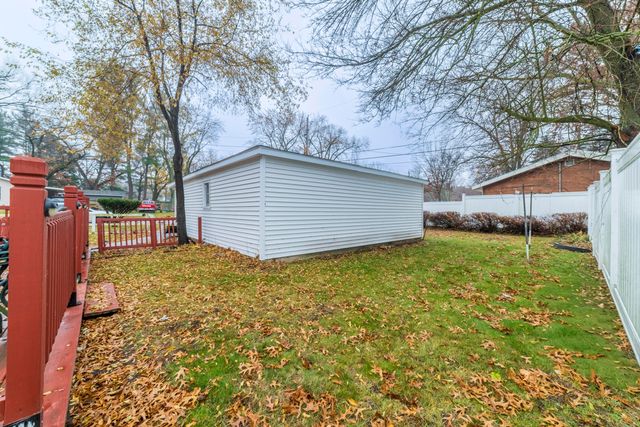 932 Liberty Trail, Michigan City, IN 46360