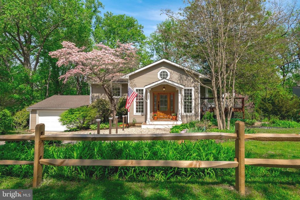 Image 1 of property listing at 1553 ASHCROFT LN, Arnold, MD 21012