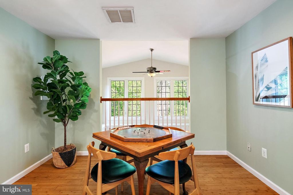 Image 28 of property listing at 1553 ASHCROFT LN, Arnold, MD 21012