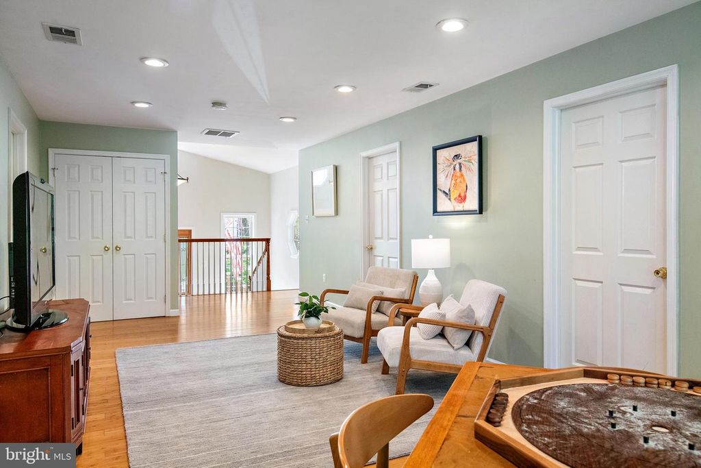 Image 29 of property listing at 1553 ASHCROFT LN, Arnold, MD 21012