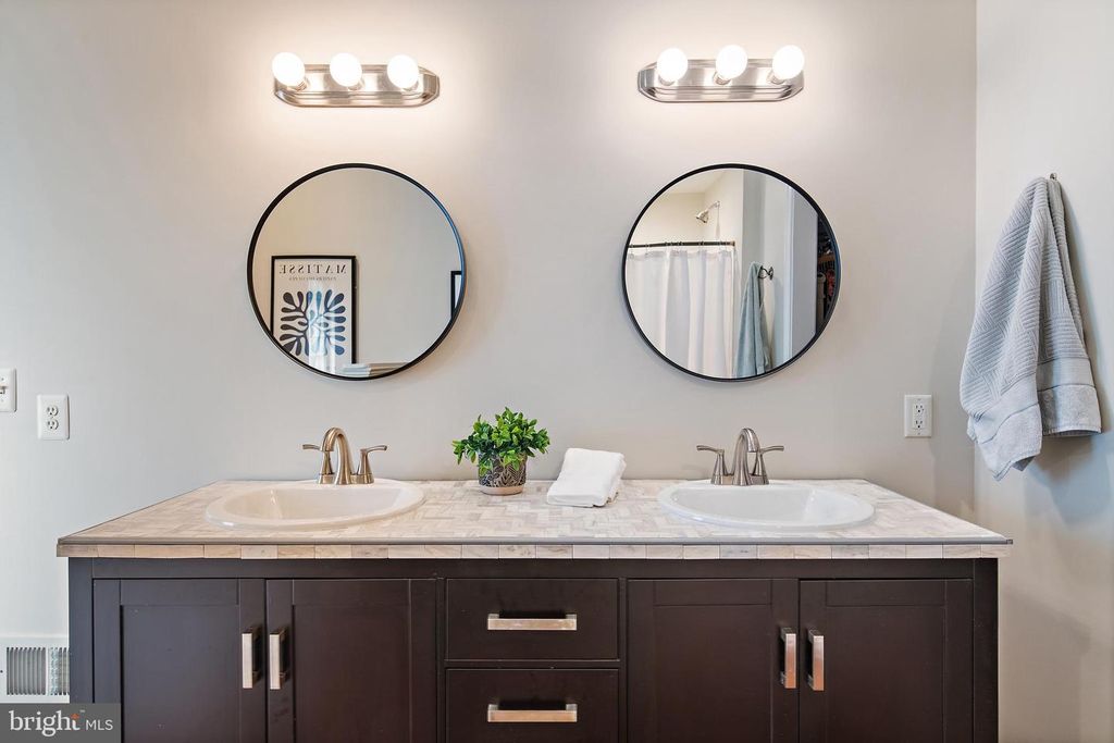 Image 35 of property listing at 1553 ASHCROFT LN, Arnold, MD 21012