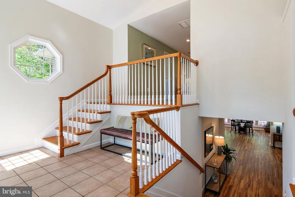 Image 9 of property listing at 1553 ASHCROFT LN, Arnold, MD 21012