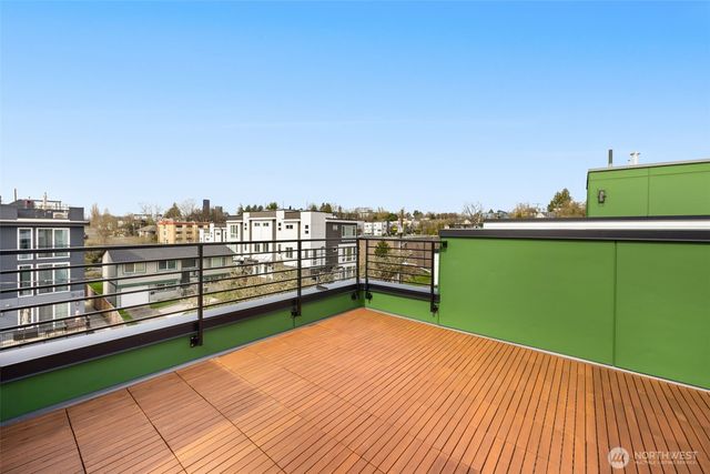 904 A 28th Avenue S, Seattle, WA 98144
