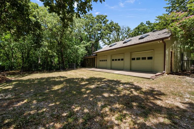 5114 Westhaven Road, Arlington, TX 76017