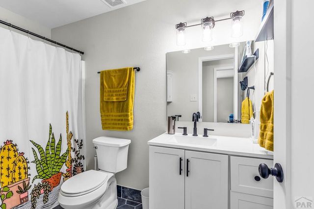 2817 Winnipeg St, Pueblo, CO 81004