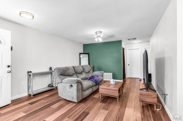 2817 Winnipeg St, Pueblo, CO 81004