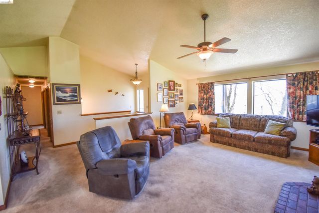 15170 Potato Ranch Rd, Sonora, CA 95370